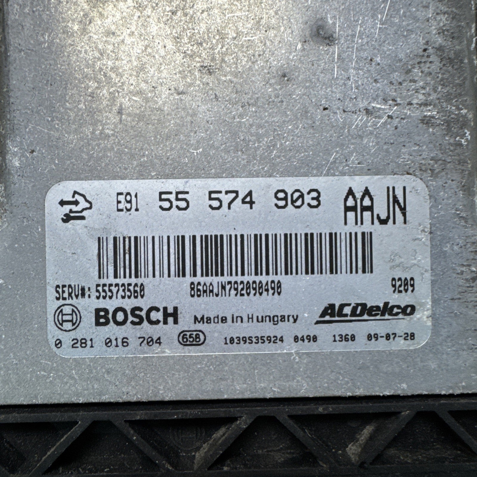 0281016704 Vauxhall Insignia 2.0 Diesel Engine Control Unit ECU 55574903 AAJN