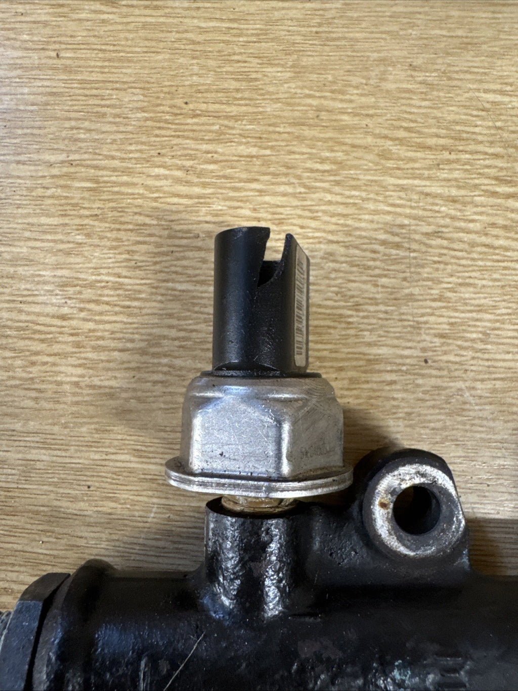 2006 LAND ROVER RANGE ROVER SPORT L320 2.7 DIESEL FUEL RAIL A2C20001297