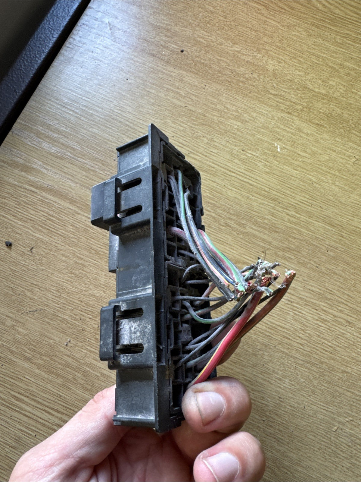2005 Ford Transit 260S MK6 2.0 Diesel F3FA Fuse Box