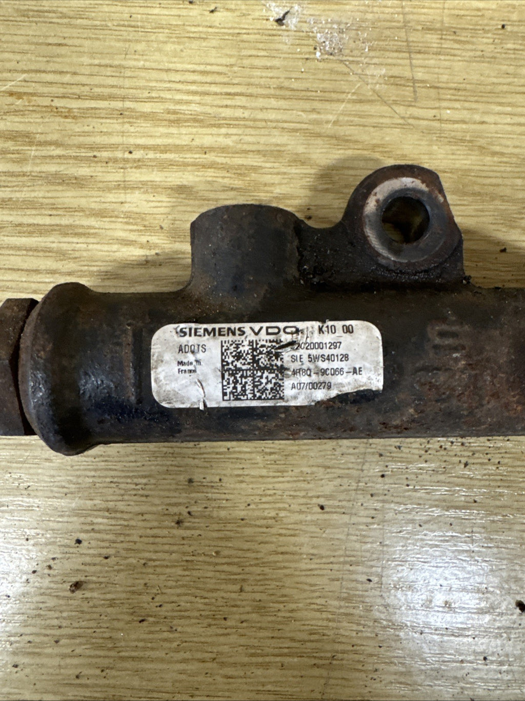 Landrover Range rover 2.7 Injector Rail A2C20001297