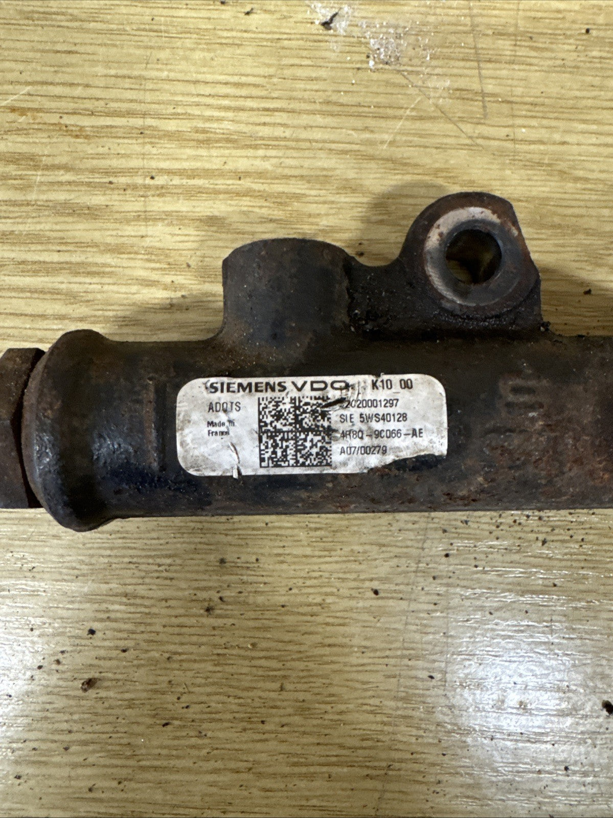 Landrover Range rover 2.7 Injector Rail A2C20001297