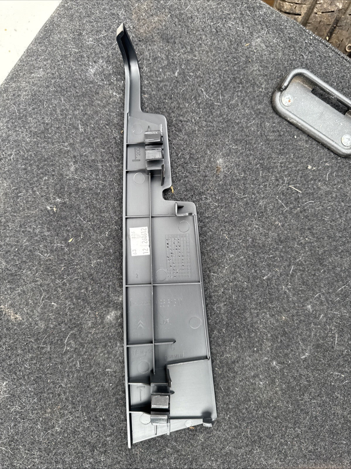 CITROEN C4 PICASSO MK1 06-13 PASSENGER LEFT GLOVE BOX TRIM PANEL 9657854177