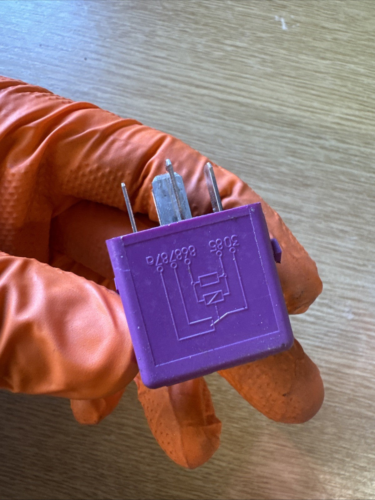 BMW E30 E36 E39 E38 E85 Z3 R52 Mini Signal Violet Relay 1388911 OE 3 5 7 Series