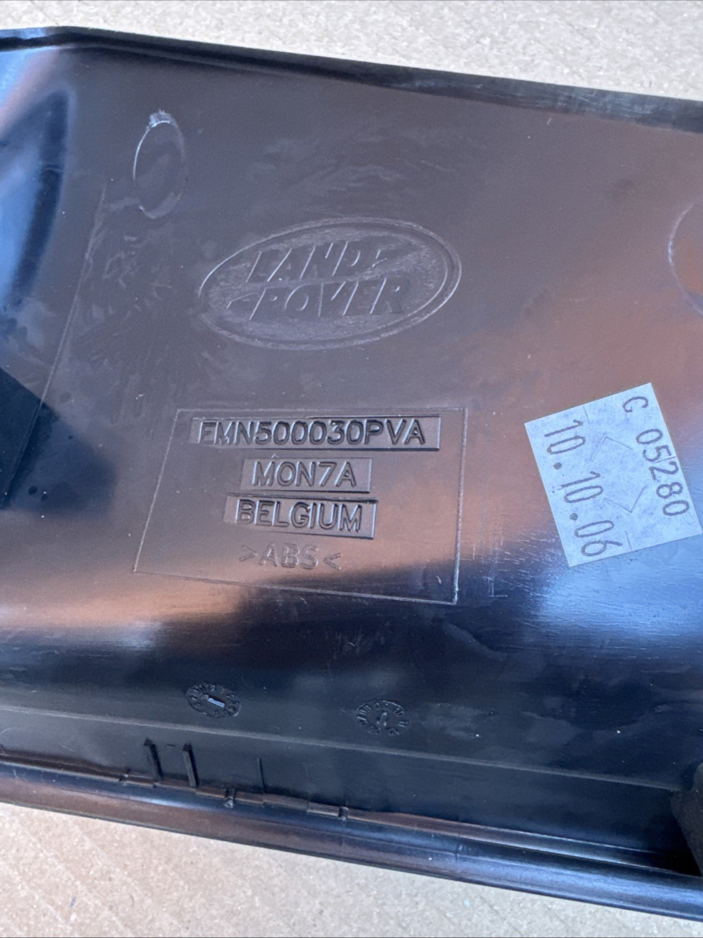 Range Rover L322 3.6 left rear side kick panel sill trim cover EMN500030PVA