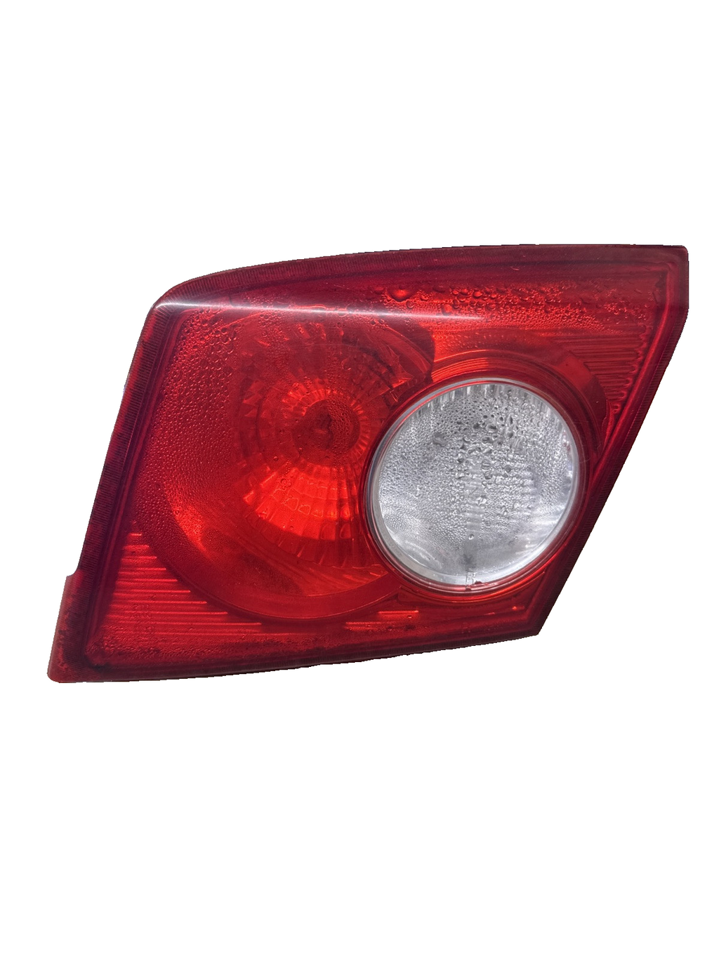 CHEVROLET LACETTI SE REAR/TAIL LIGHT ON TAILGATE (DRIVERS SIDE)
