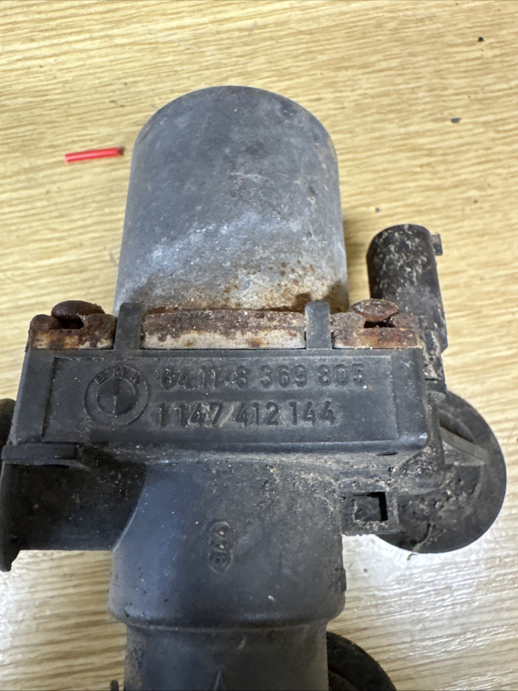 Genuine OEM BMW E46 E39 E83 E52 3 5 X3 Z8 Series Heater Control Valve 8369805