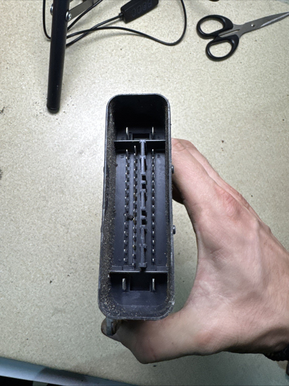 VOLKSWAGEN SCIROCCO ELECTRIC DAMPER CONTROL MODULE WITH BRACKET 2010 3C0907376A