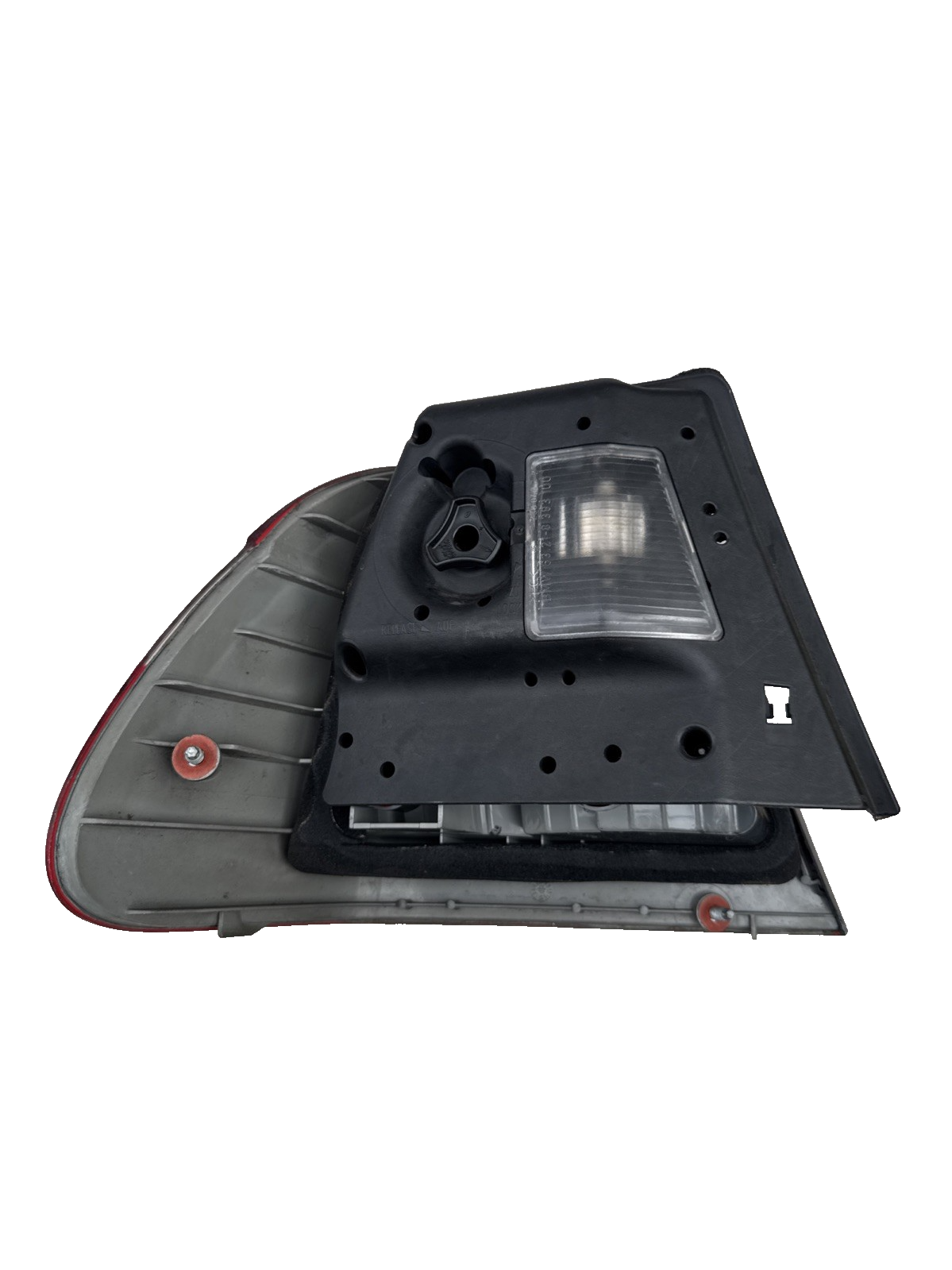 BMW 3 SERIES E46 MK4 2004 OSR DRIVER SIDE REAR OUTER TAIL LIGHT 6910532