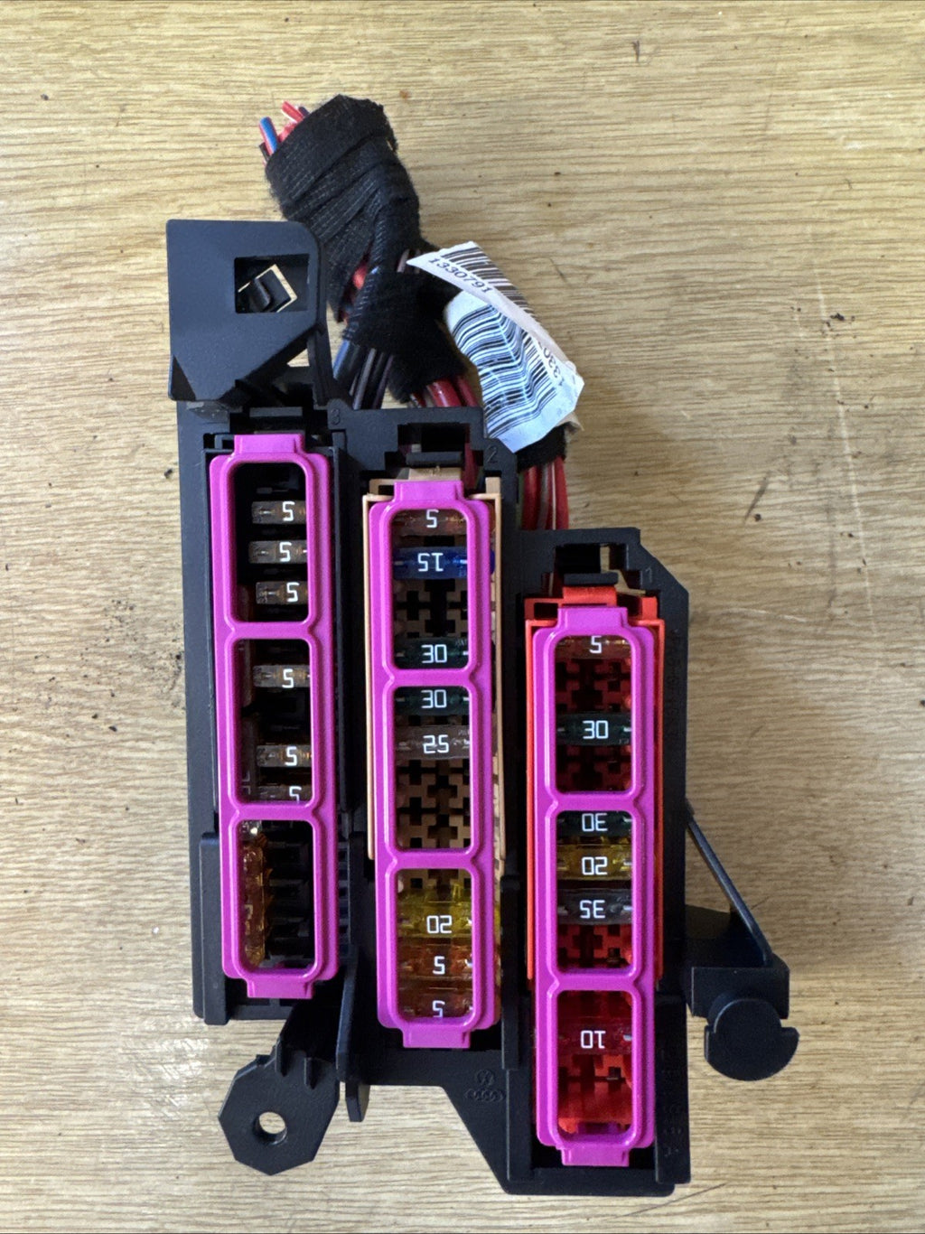 AUDI A4 B8 FUSE RELAY BOX 8K2971845A 2007-2015