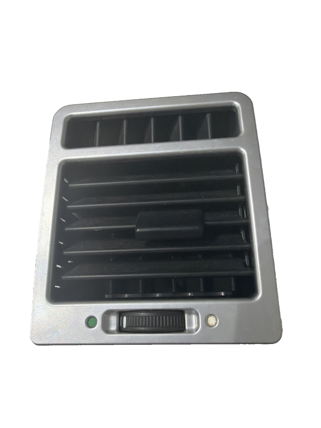 Range Rover L322 RH Drivers Front Air Vent JVE000041