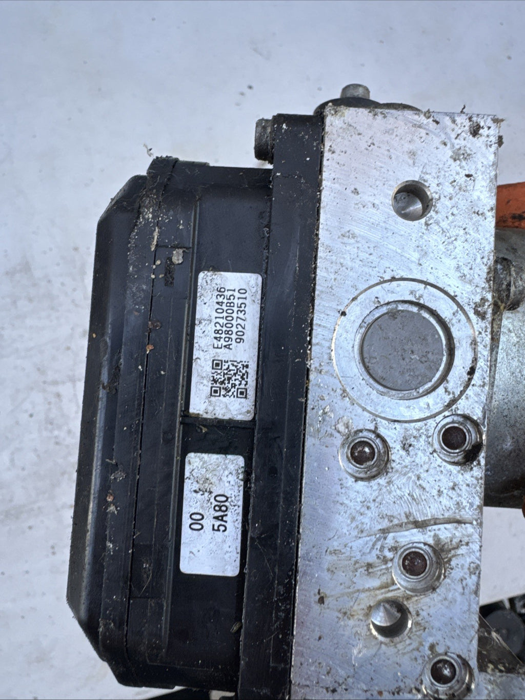 NISSAN JUKE F15 ABS PUMP CONTROL MODULE ECU 1.2 PETROL A98000B51 2015
