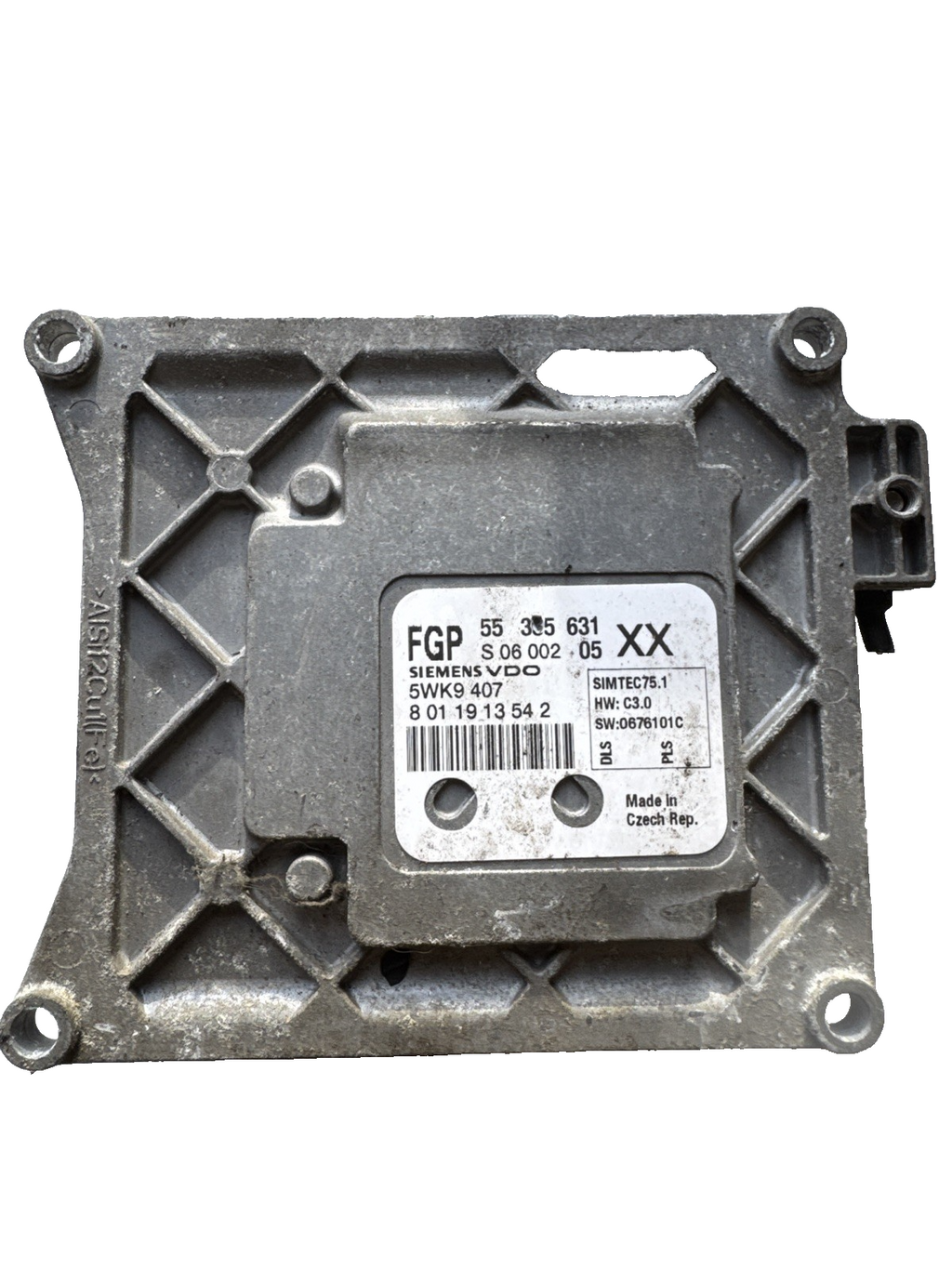 55355631 Vauxhall Signum Vectra 1.8 Engine Control Unit ECU 5WK9407