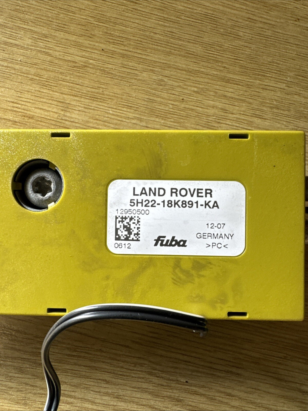 DISCOVERY 3 RANGE ROVER SPORT AUDIO AERIAL ANTENNA AMPLIFIER 5H2218K891KA