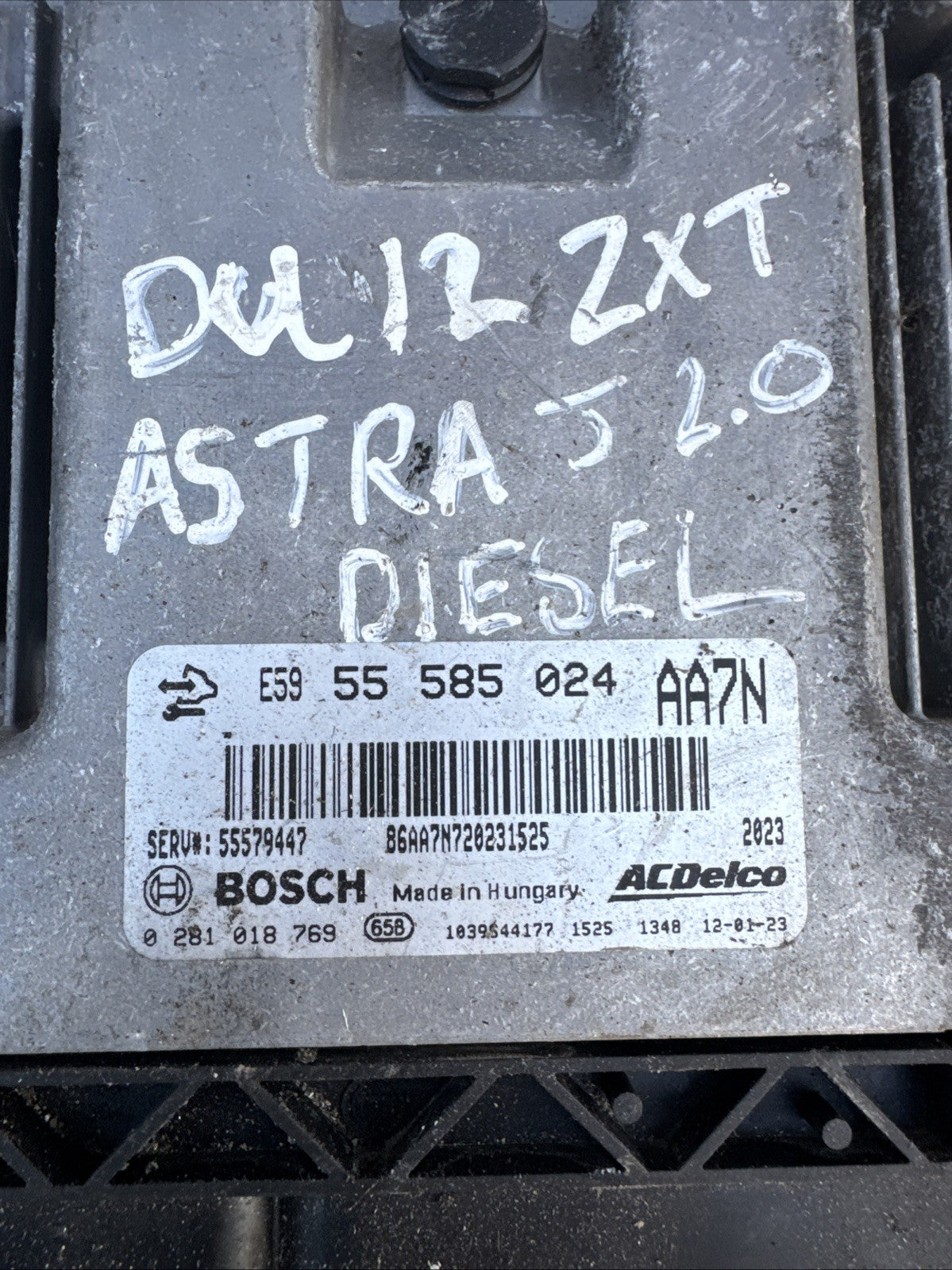 2011 VAUXHALL INSIGNIA/ASTRA 2.0 CDTI ENGINE CONTROL UNIT ECU 55585024