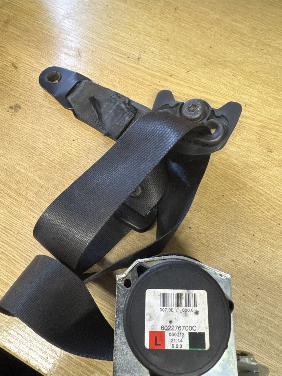 L320 RANGE ROVER SPORT FRONT SEAT BELT LH PASSENGER SIDE 602276700C