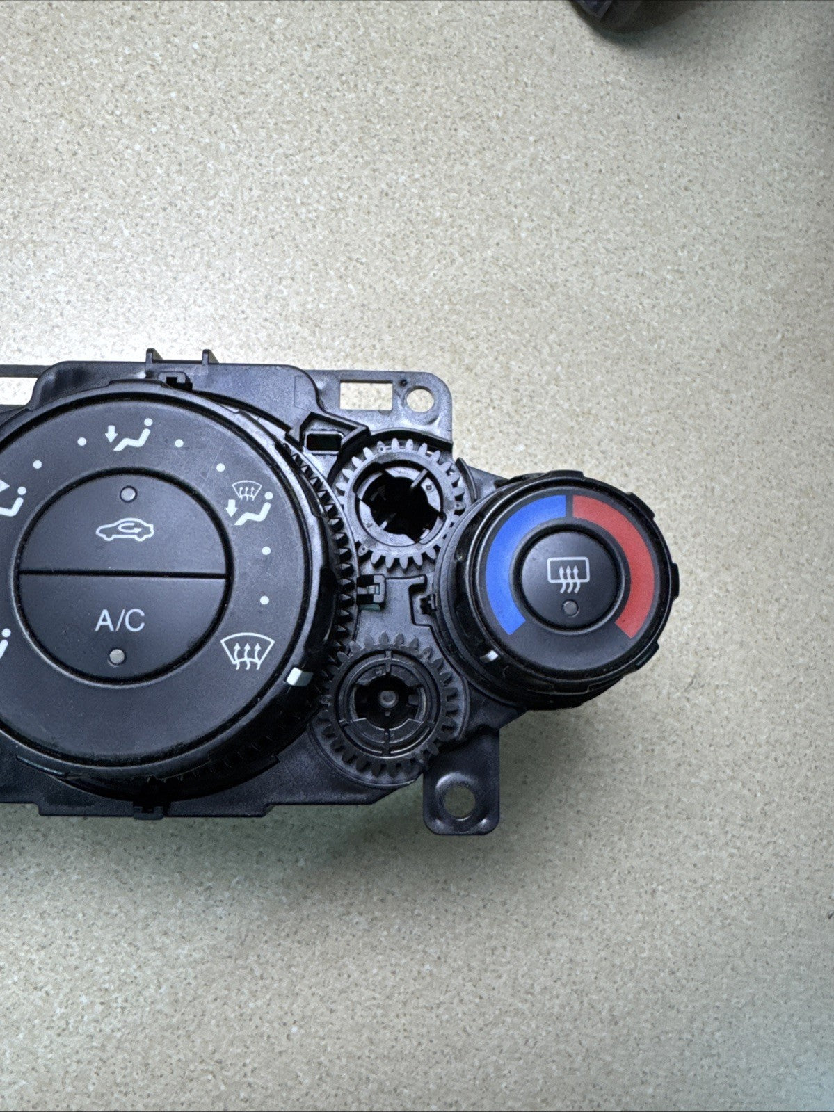 2010 Ford Fiesta Zetec SNJB Climate Control Panel 8A6119980BE