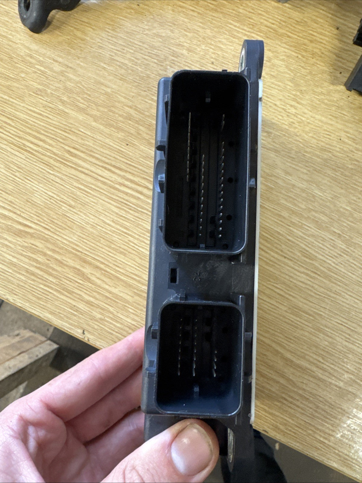 VAUXHALL ASTRA J MK6 GENUINE AIR BAG SRS MODULE UNIT 13582437