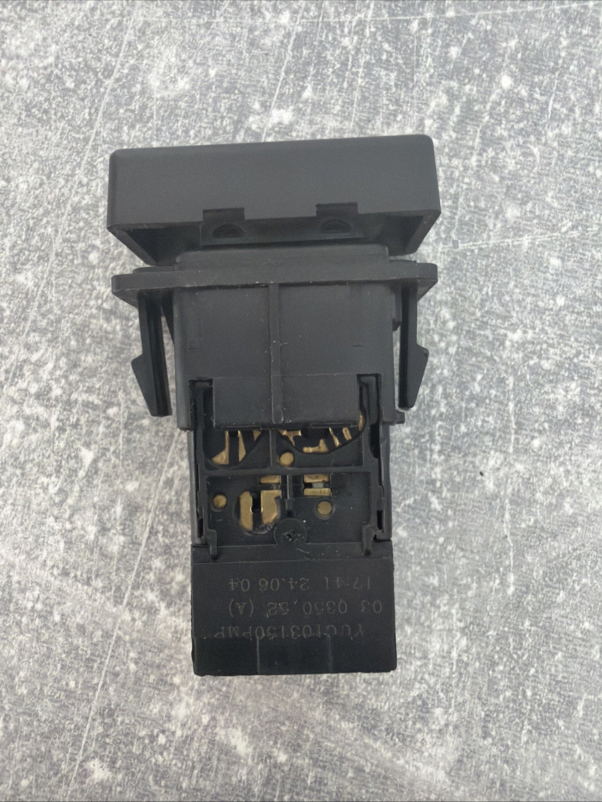 Rover 45 MG ZS 1999-03 Air circulation switch YUG103150PMP