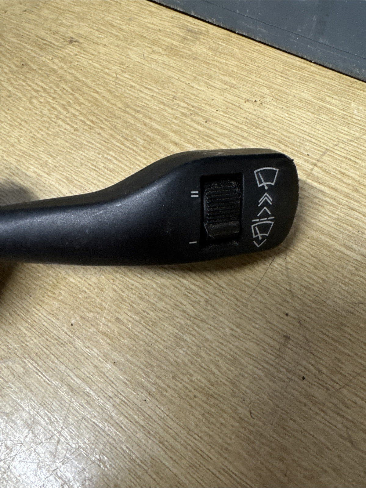 BMW 2003 WIPER STALK SWITCH 8363664M 01204000