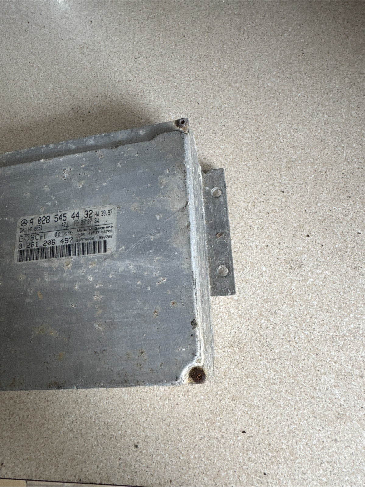 MERCEDES-BENZ CLK C208 2000 Engine Control Unit 261206457