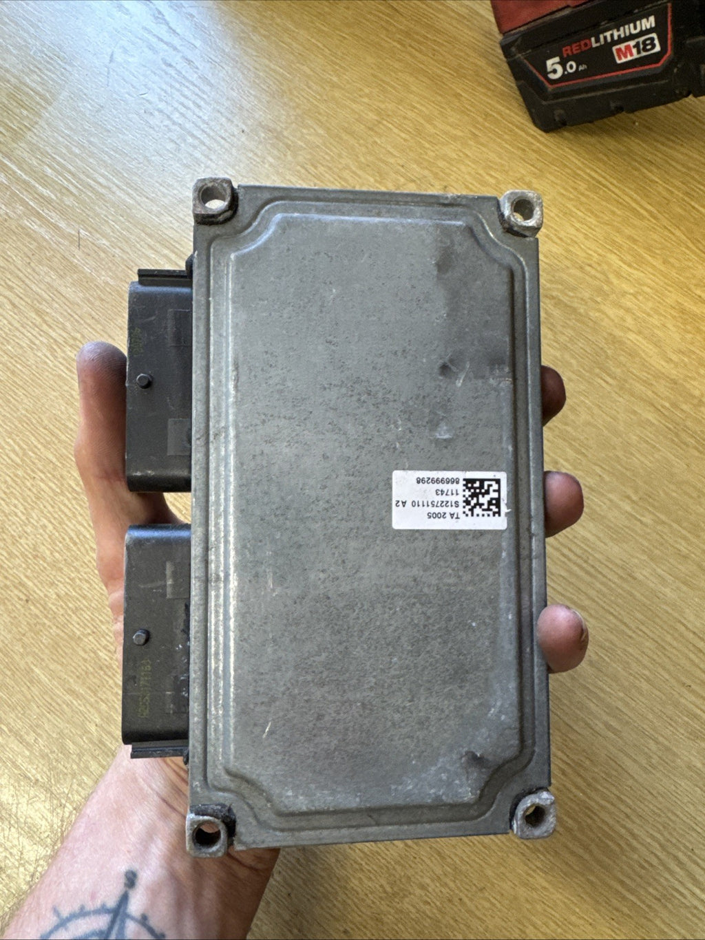 2007 RENAULT CLIO AUTOMATIC GEAR BOX CONTROL MODULE 8200582809