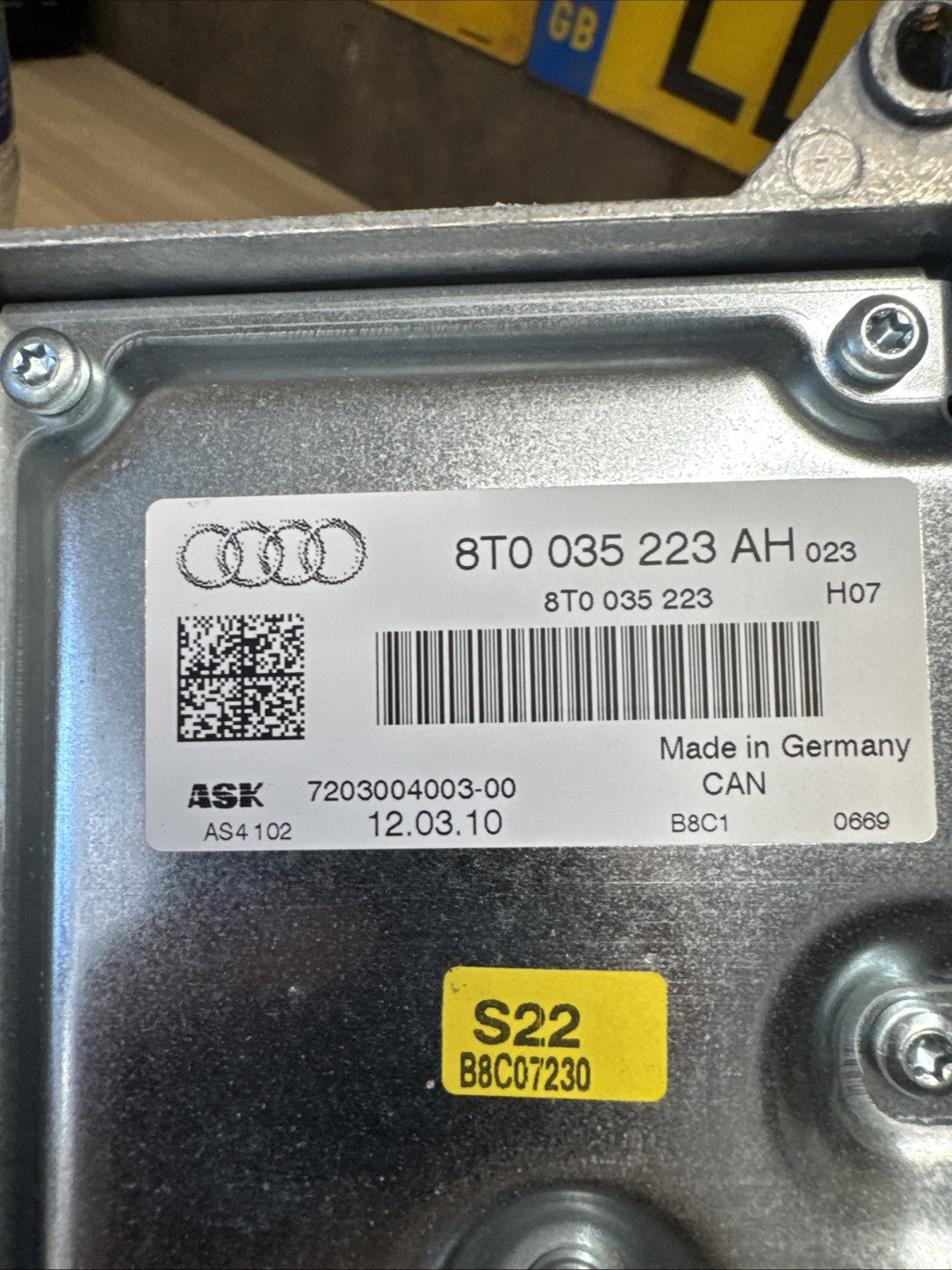 Audi A4 A5 A6  8T0035223AH Radio Amplifier
