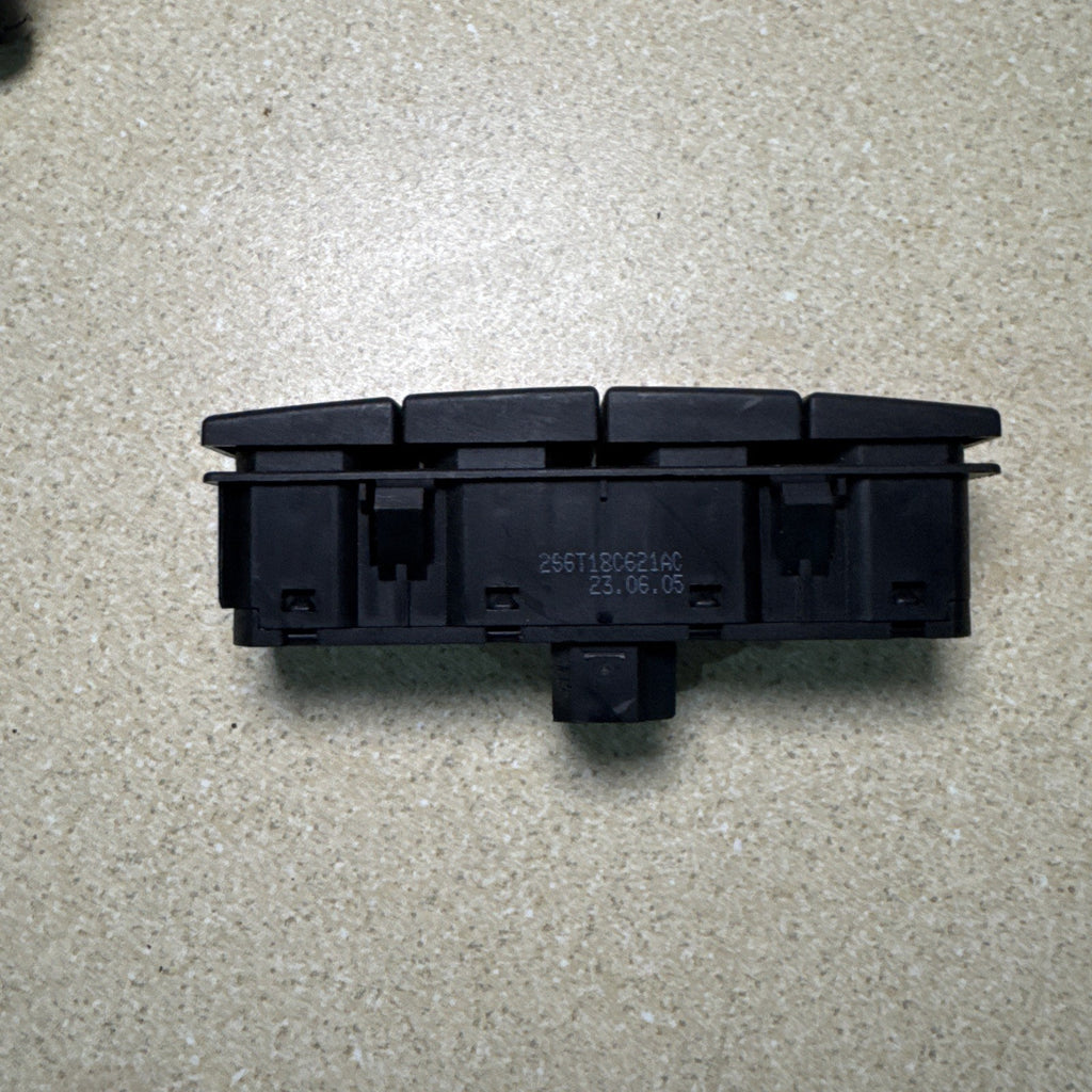 GENUINE FORD FIESTA MK6 HEATED REAR WINDOW SWITCH 2S6T18C621AC Freepost