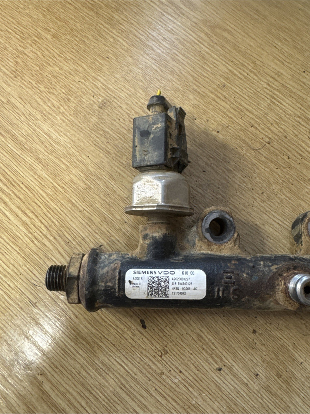 2006 LAND ROVER RANGE ROVER SPORT L320 2.7 DIESEL FUEL RAIL A2C20001297