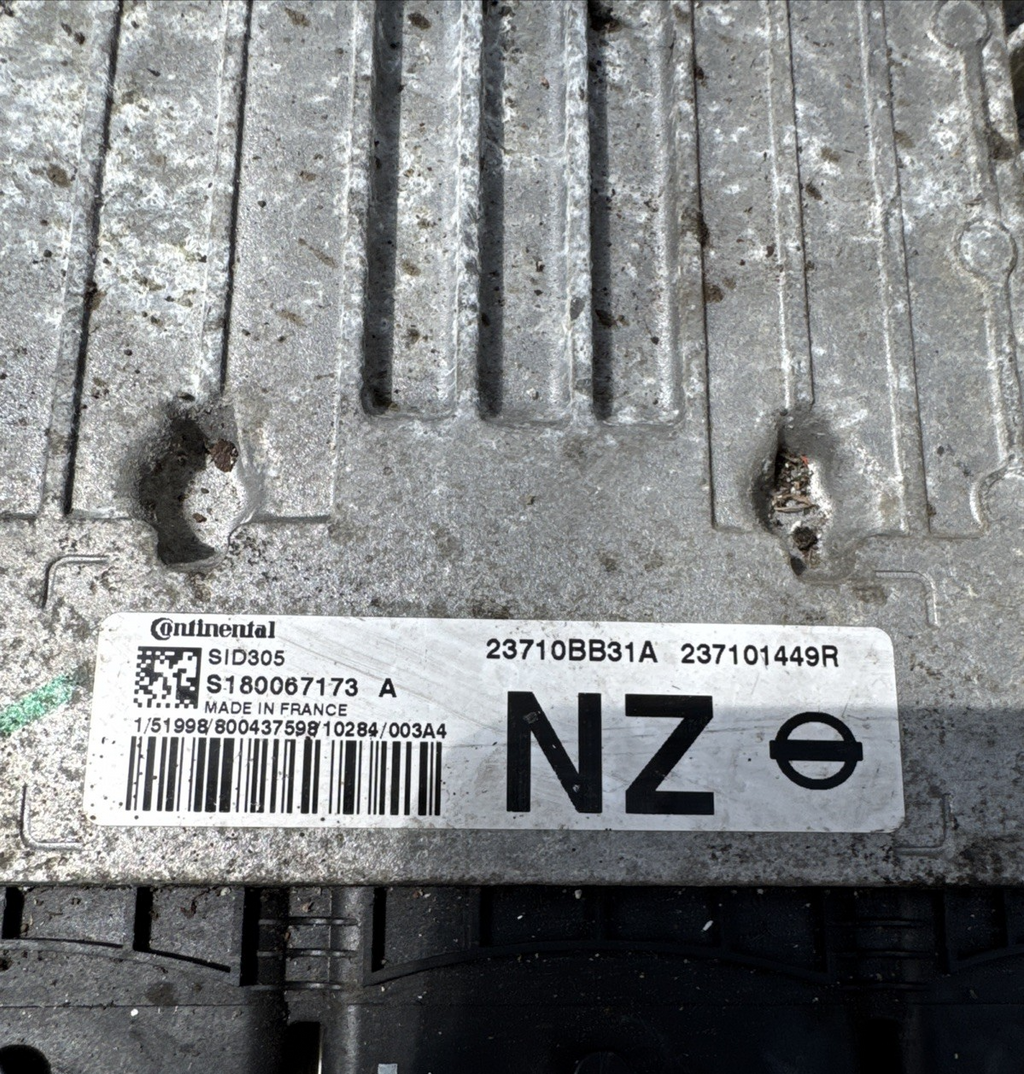 2011 NISSAN QASHQAI MK1 ENGINE CONTROL UNIT ECU 23710BB31A