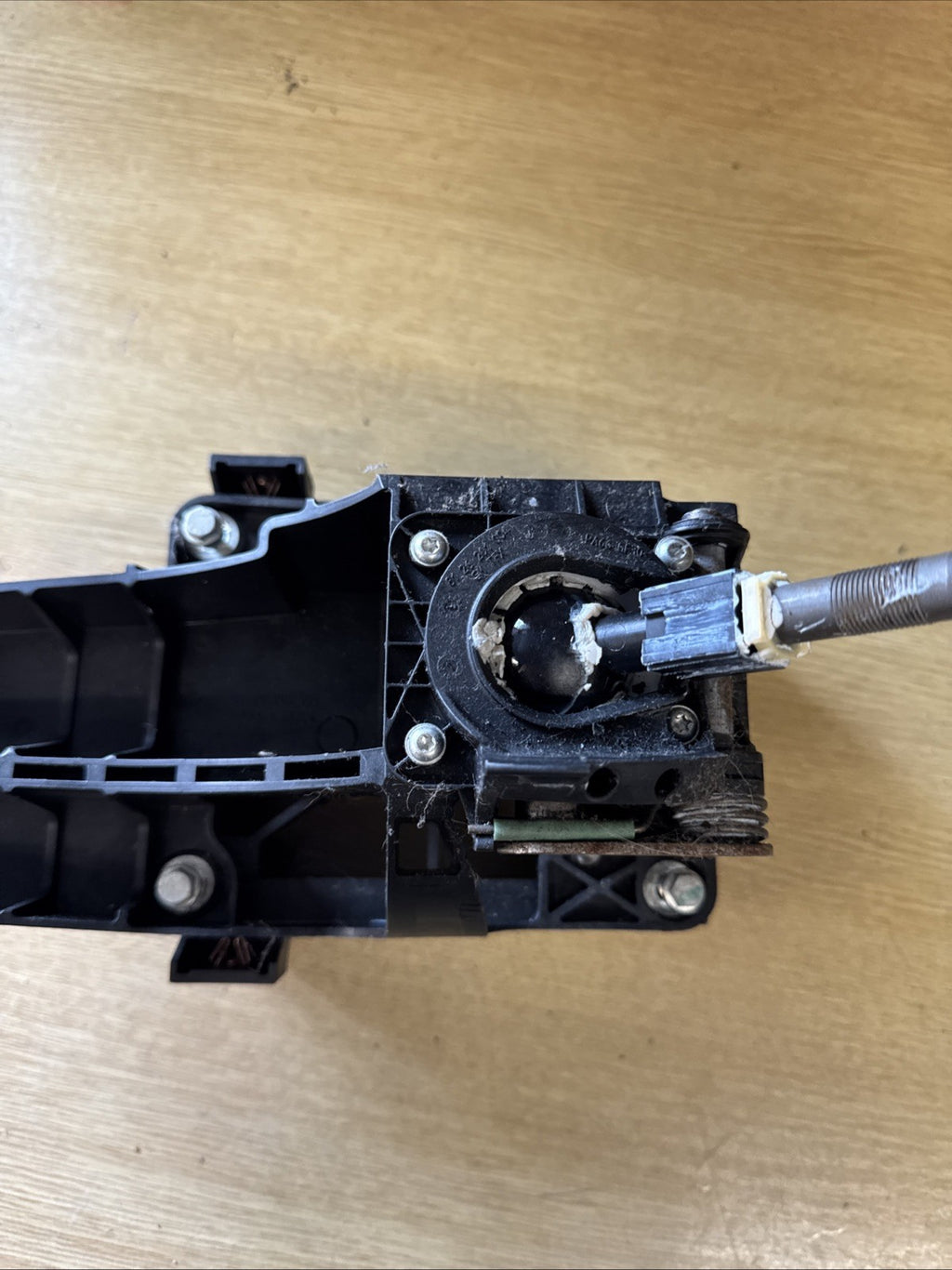 VAUXHALL ASTRA J MK6 10-15 6 SPEED MANUAL GEAR SELECTOR 55563829 8126201000