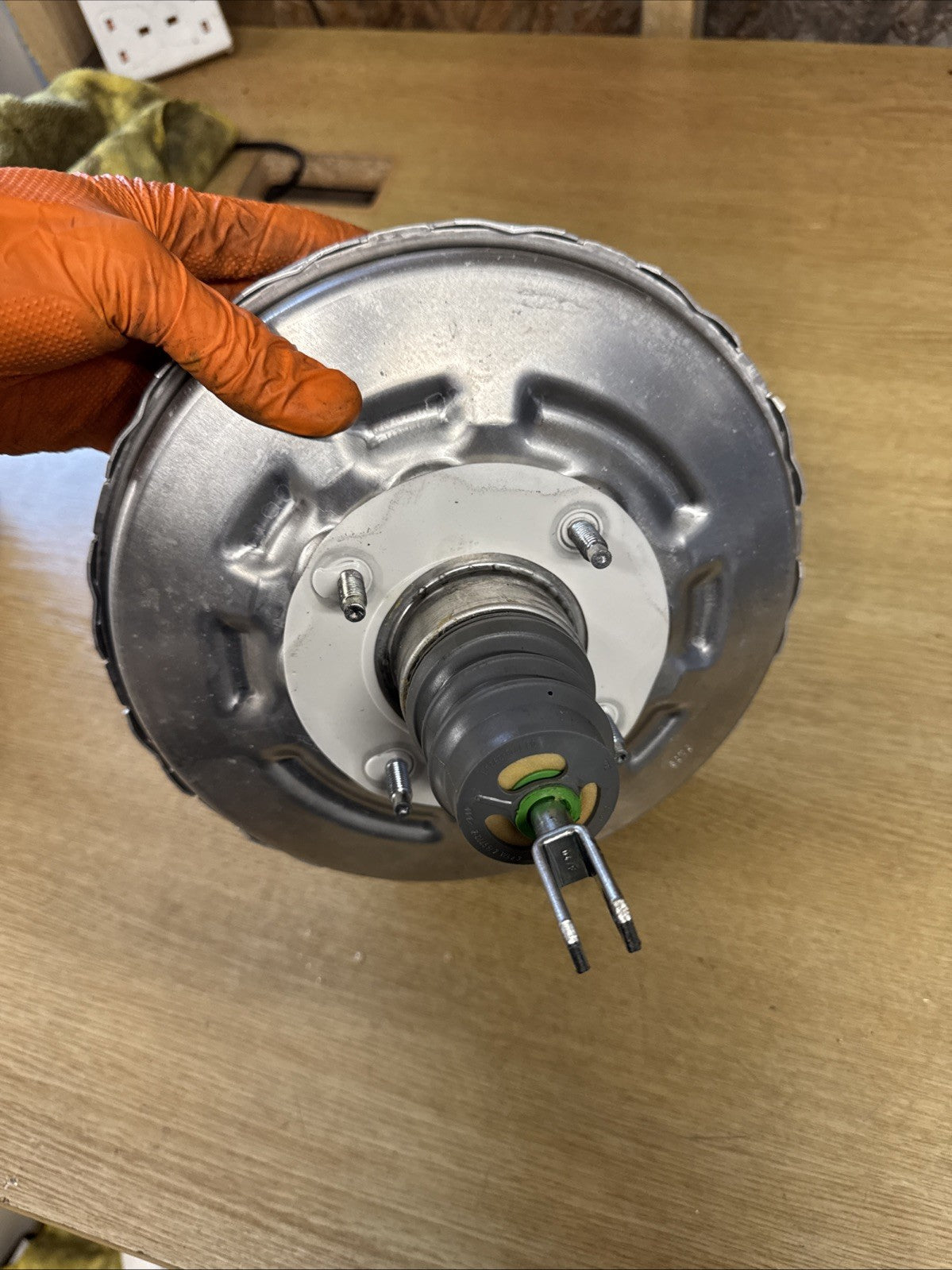 RENAULT CLIO BRAKE SERVO 472107494R 1.0L PETROL MK5 2020