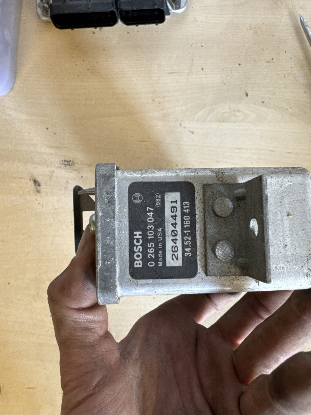 BMW 5 SERIES E34 ABS CONTROL MODULE 0265103047 1160413