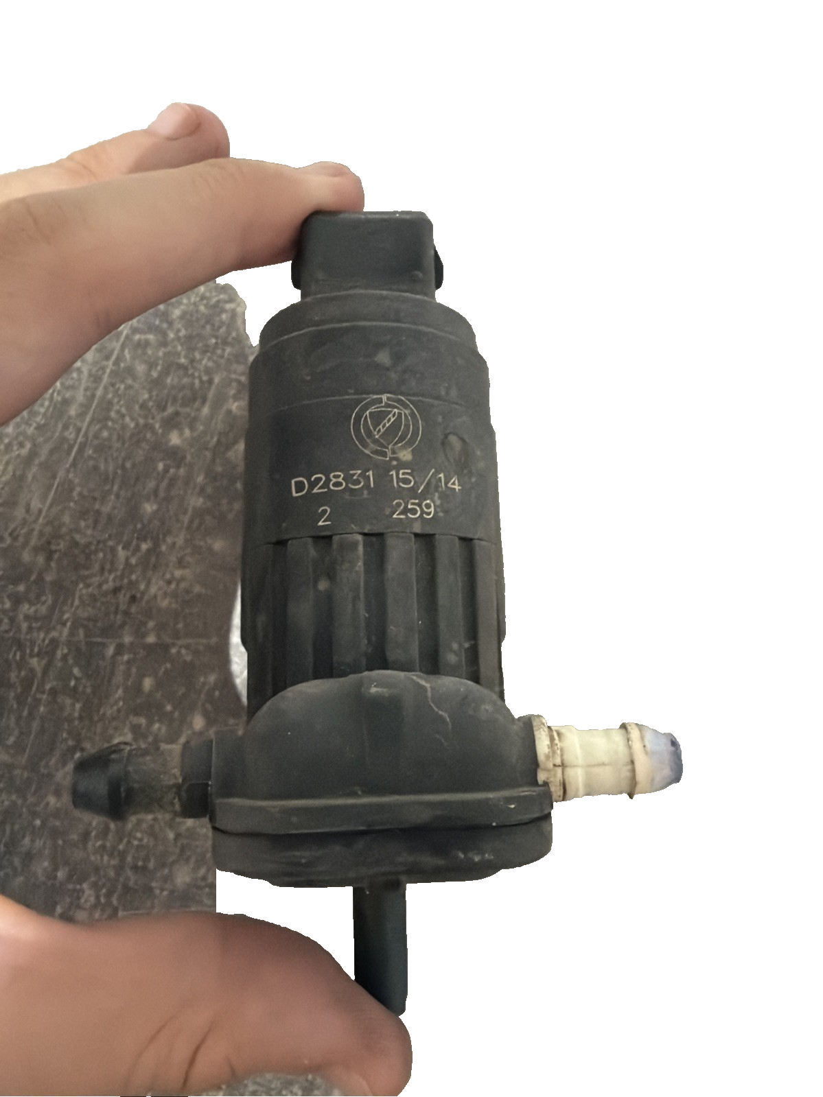 🌍 Alfa Romeo Giulietta 10-20 reg. Windscreen washer pump D2831