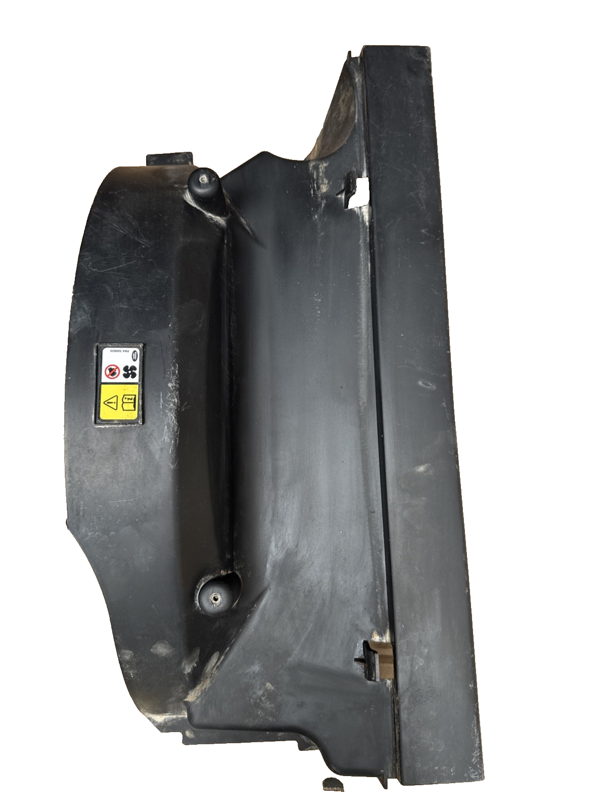 LAND ROVER DISCOVERY 3 L319 2.7 TDV6 ENGINE COOLING FAN TOP COVER PGK500085