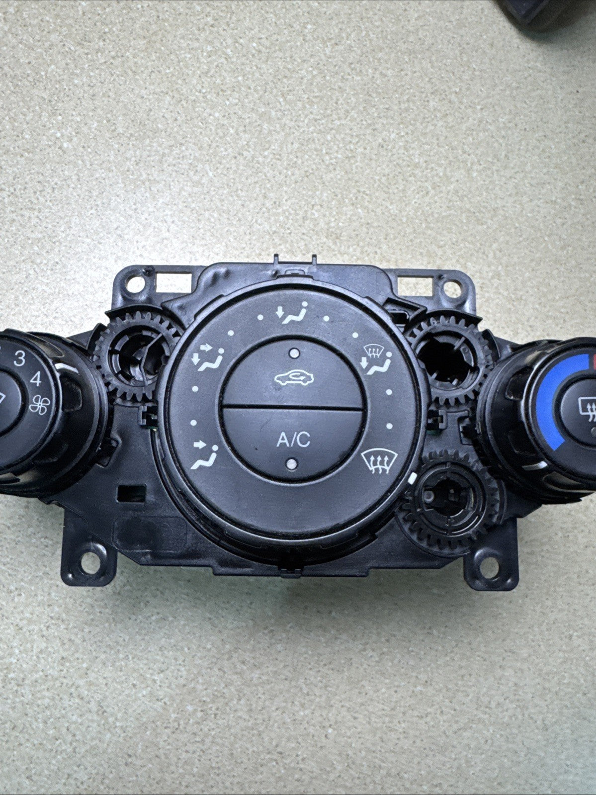 2010 Ford Fiesta Zetec SNJB Climate Control Panel 8A6119980BE