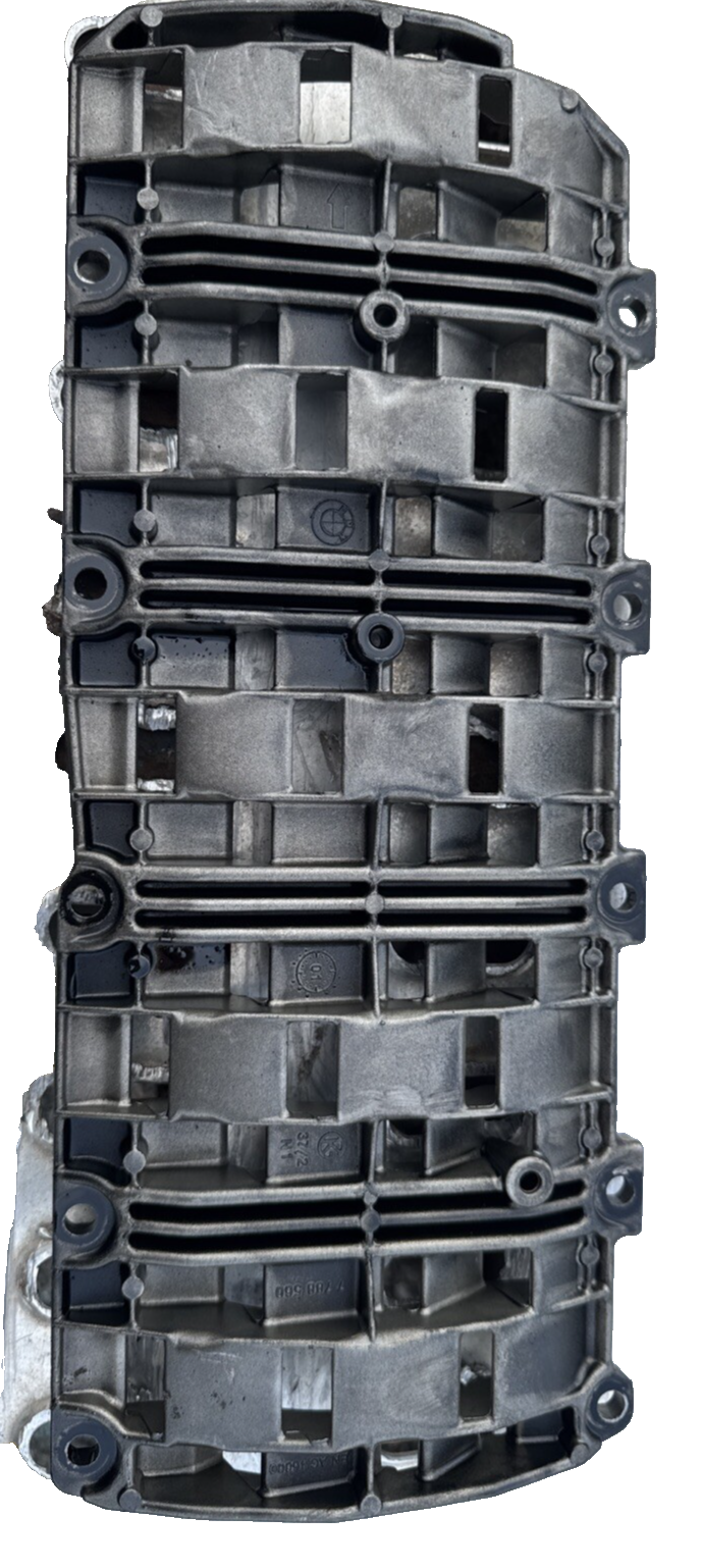 BMW X5 E53 3.0 DIESEL M57 OIL PAN SEPERATOR 7788560