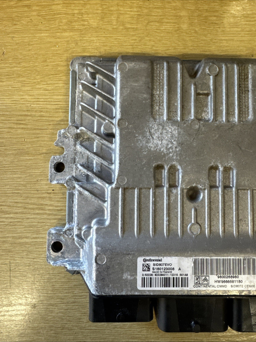2012 PEUGEOT 3008 1.6 ENGINE CONTROL UNIT ECU 9666681180