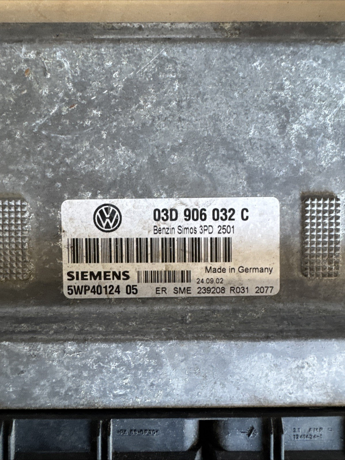 2002 VOLKSWAGEN POLO 1.2 PETROL ENGINE CONTROL UNIT ECU 03D906032C