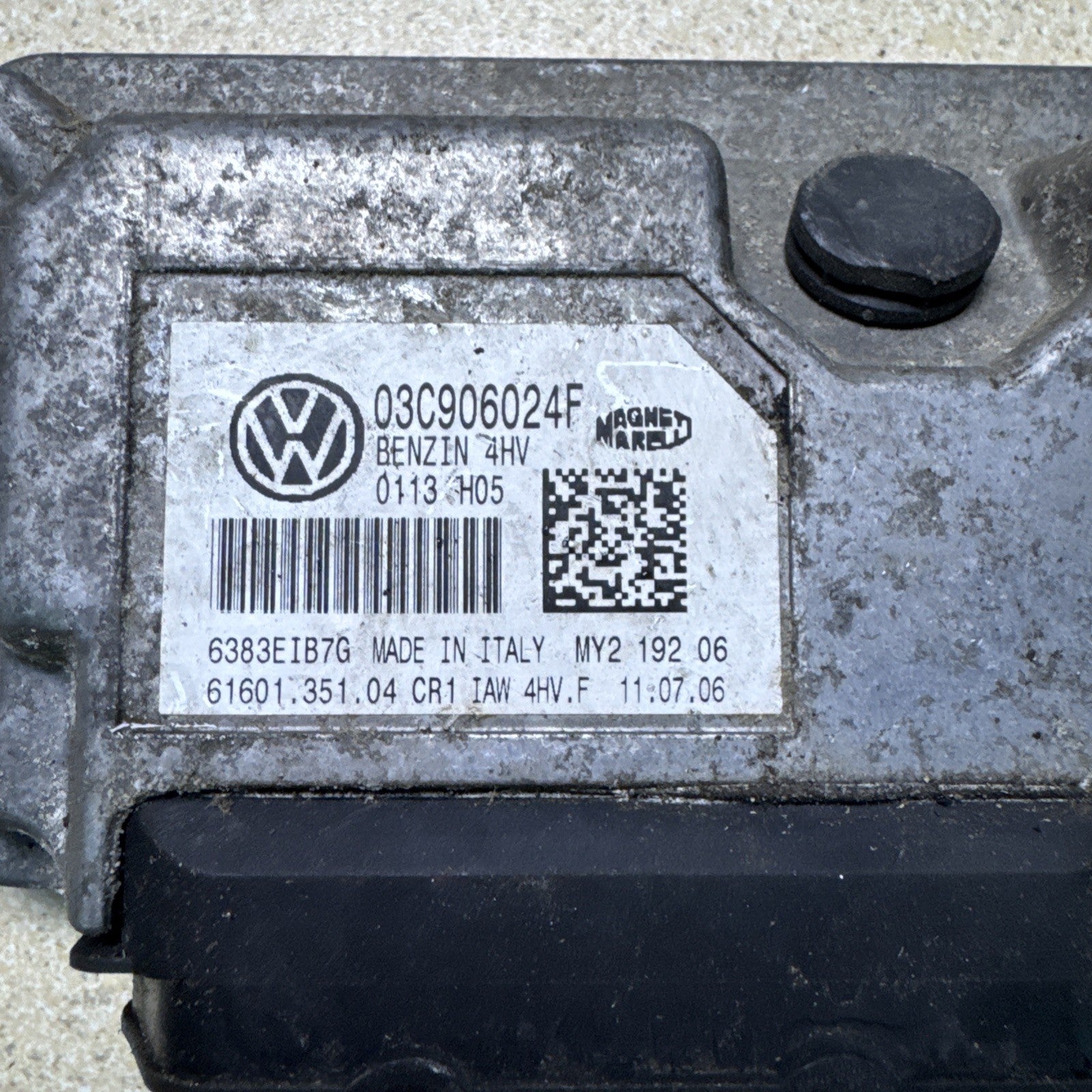 03C906024F VW Polo MK7 1.4 Petrol 2006 Engine ECU 03C906024 F / 61601.351.04
