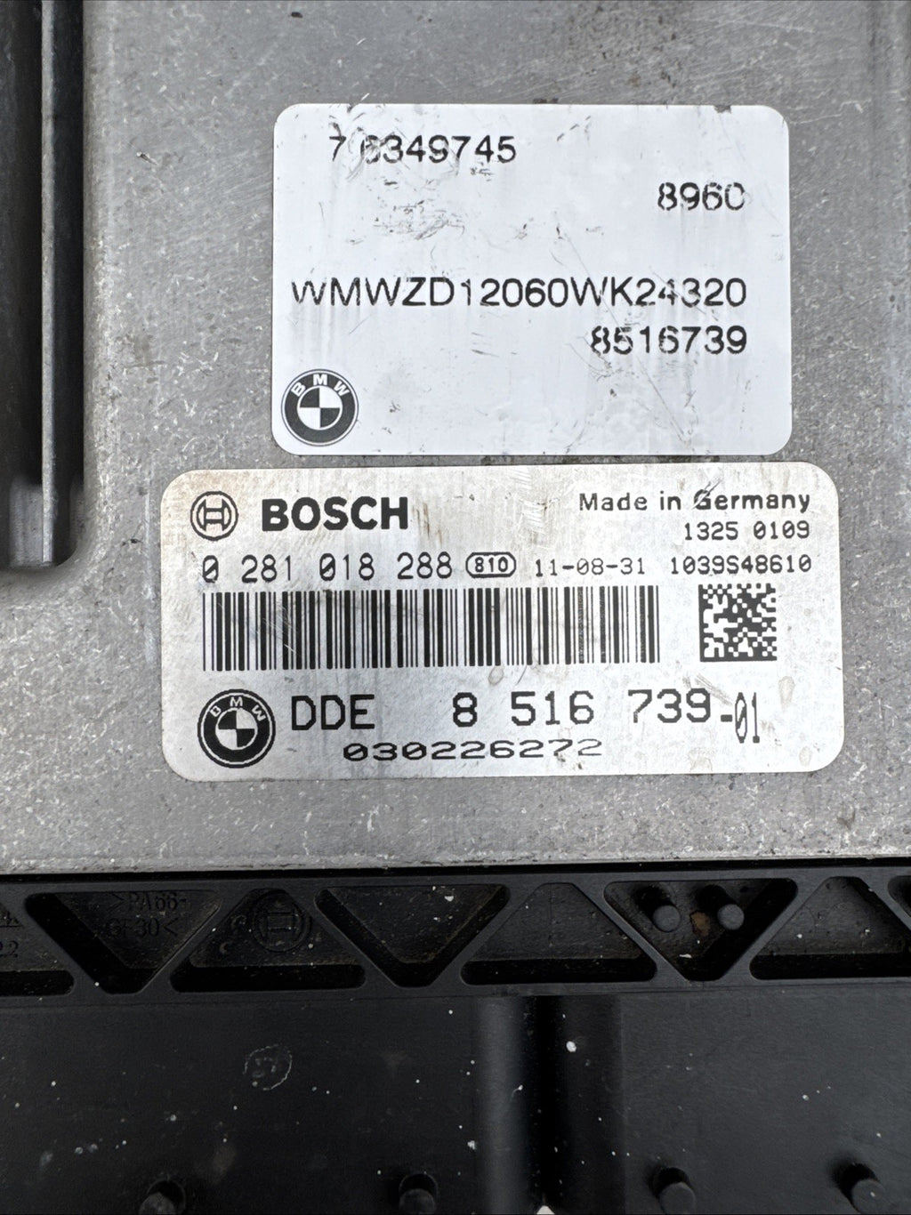 2011 MINI CONVERTIBLE 1.6 Cooper D 2DR R57 CONVERTIBLE ENGINE ECU DDE8516739