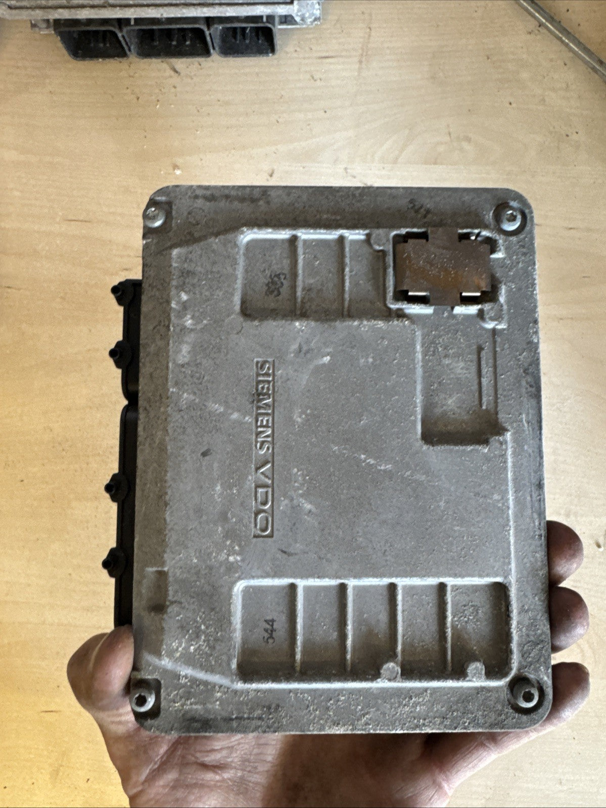 SEAT IBIZA 2007 1.2 PETROL MK3 3DR ENGINE CONTROL UNIT ECU 03E906023D