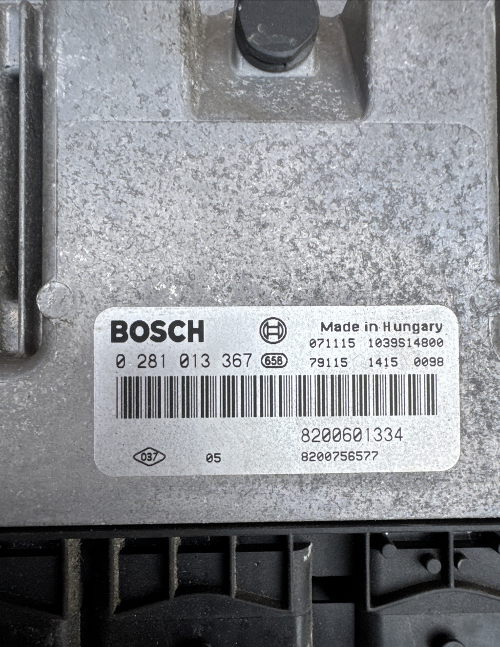 0281013367 -  ECU ENGINE CONTROL / BOSCH