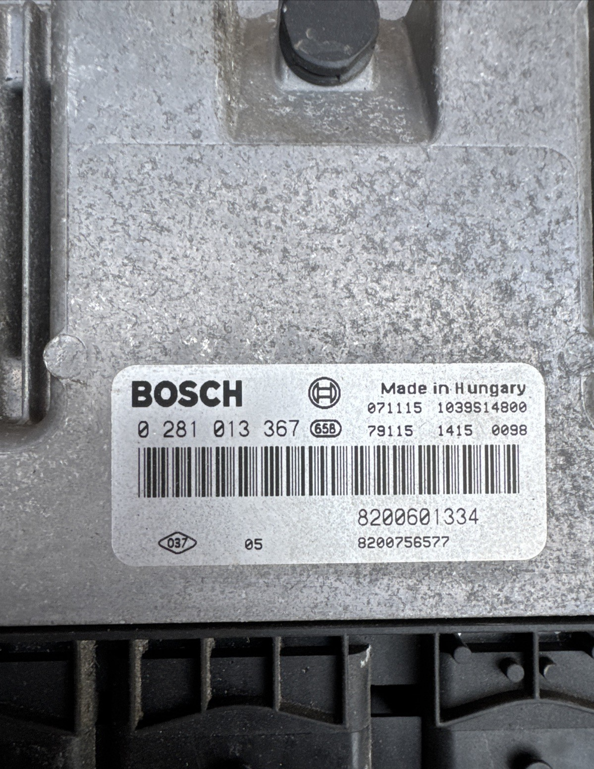 0281013367 -  ECU ENGINE CONTROL / BOSCH