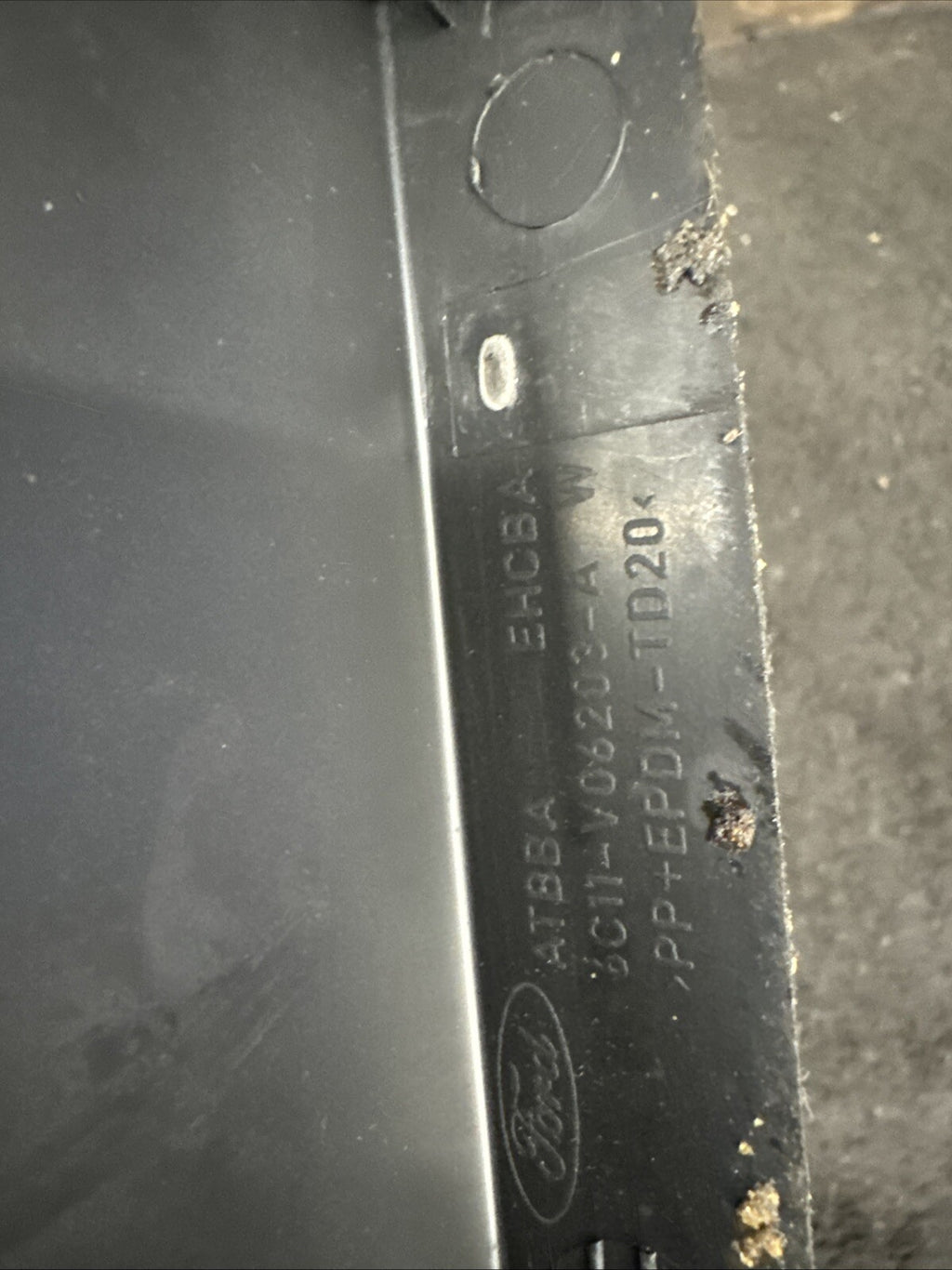 FORD TRANSIT MK7 O/S TOP GLOVE BOX AND LID 6C11-V06203-A