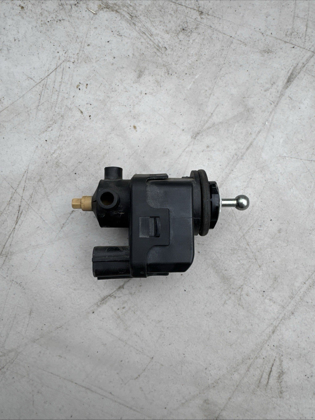 Honda  2007-2015 Actuator Headlight Level Adjuster Motor 00787845AU