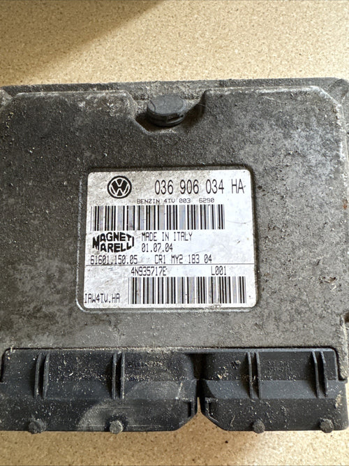 2005 SEAT IBIZA 1.4 silver ecu module 036906034HA