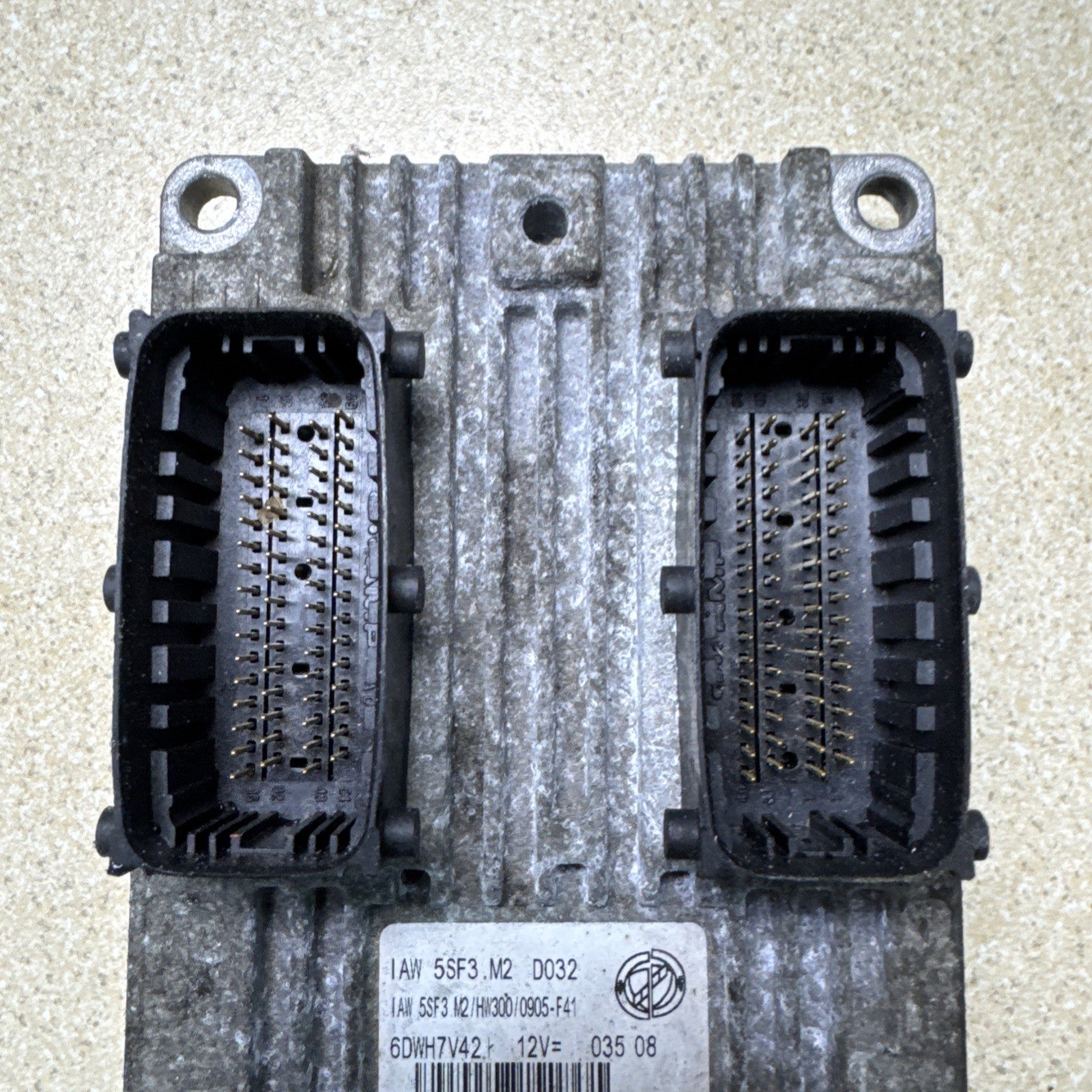 IAW 5SF3.M2 Fiat Punto Grande 1.4 Engine Control ECU IAW 5SF3M2 D032 IAW5SF3M2