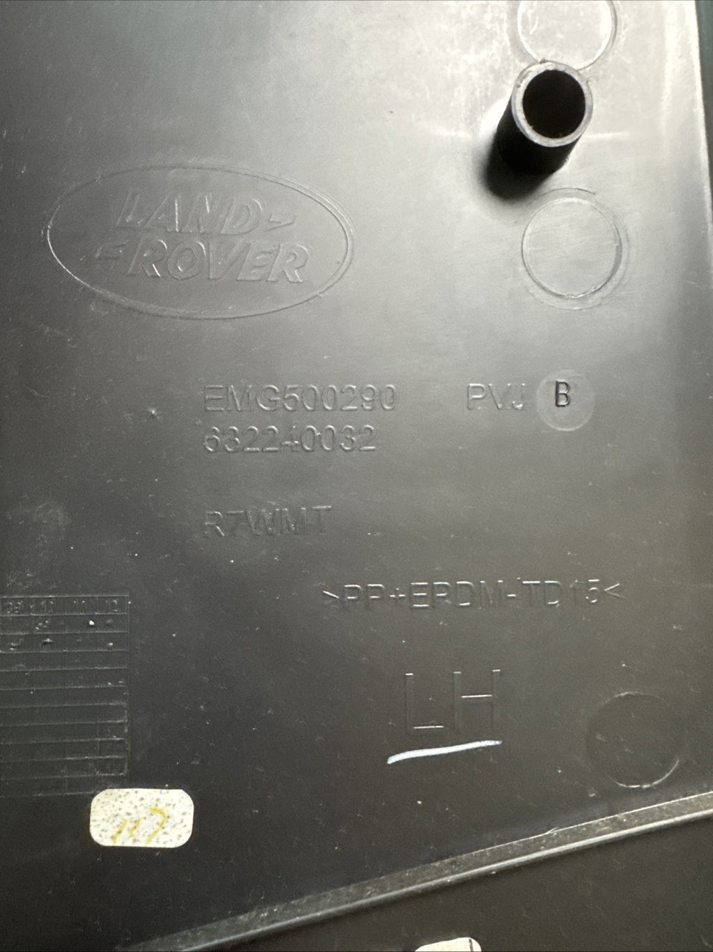 Land Rover Discovery 3 B Post Left Trim EMG500290