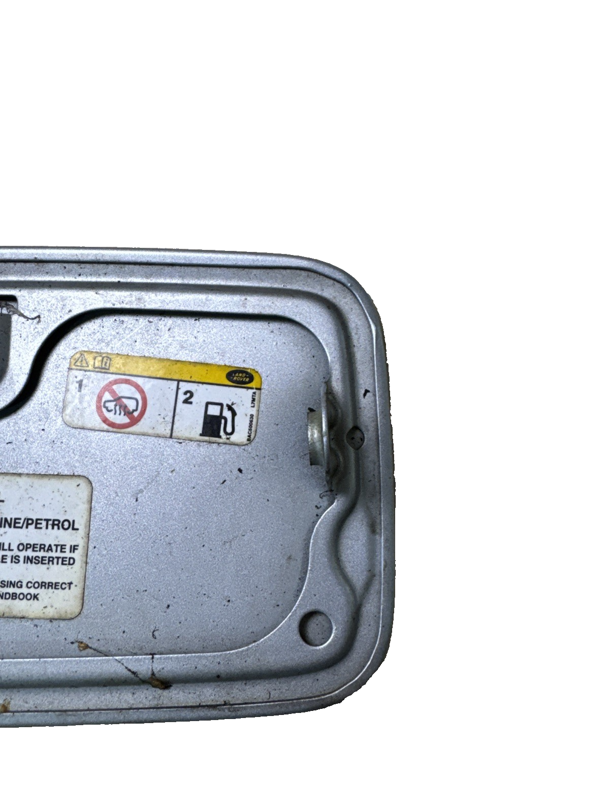 02-05 RANGE ROVER L322 TDV8, FUEL FLAP P.C. LRC618 Silver