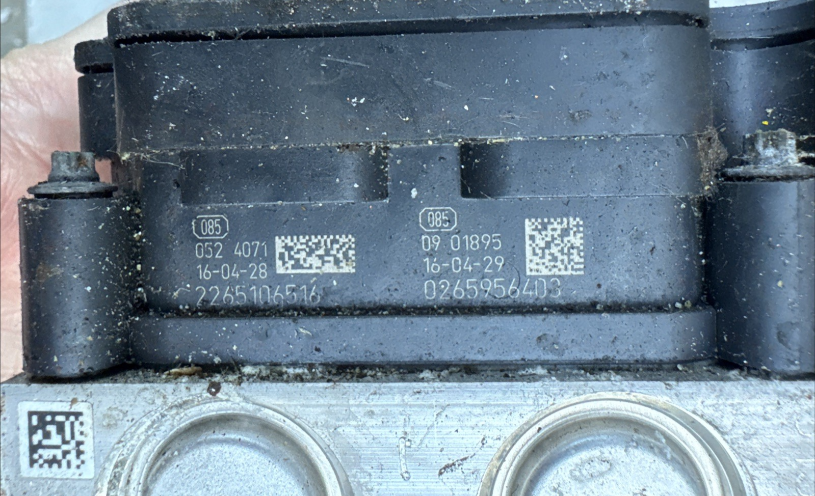 RENAULT CAPTUR 2016 ABS PUMP CONTROL MODULE UNIT 0265956403